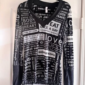 lululemon athletica Text Print V-Neck Long Sleeve Top - Black and White